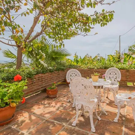 Cubo's Puerto De La Luz 米哈斯